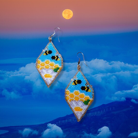 Bees bead earrings
