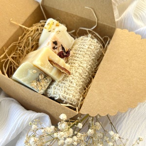 Gift box personalizable soap organic, vegan, handmade zero waste, guest gift, sample box, natural soap, gift, soap box image 2