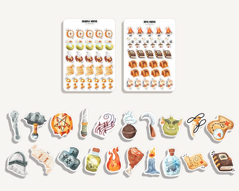 Op de afbeelding: Waterverfstickers met fantasy RPG- en quest-thema's. Inclusief stickers van drankjes, kaarten, sleutels, boeken en andere spelgerelateerde items. De stickers zijn in verschillende kleuren, waaronder bruin, oranje, groen en blauw.