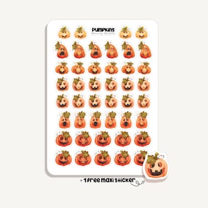 Pode incluir: Folha de autocolantes de abóbora com vários desenhos de jack-o'-lantern laranja e amarelo. A folha inclui o texto "pumpkins" e "Minis by IBUZOO". Um autocolante maxi de bónus está incluído.
