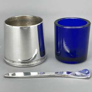 Antique/Vintage EPNS &#39;Francis Howard&#39; Cobalt Blue Glass Lined SALT CONDIMENT with &#39;Mappin & Webb&#39; Spoon