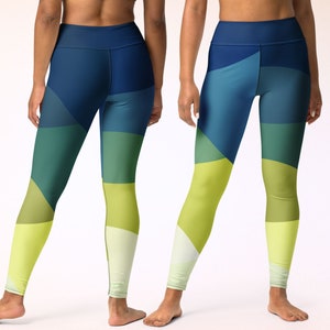 Ombré Yoga Leggings, Deep Blue & Lime Green Wavy Geometric Print, High Waist UPF Stretch Pants, Gym Fitness Dance SUP Athleisure Tights