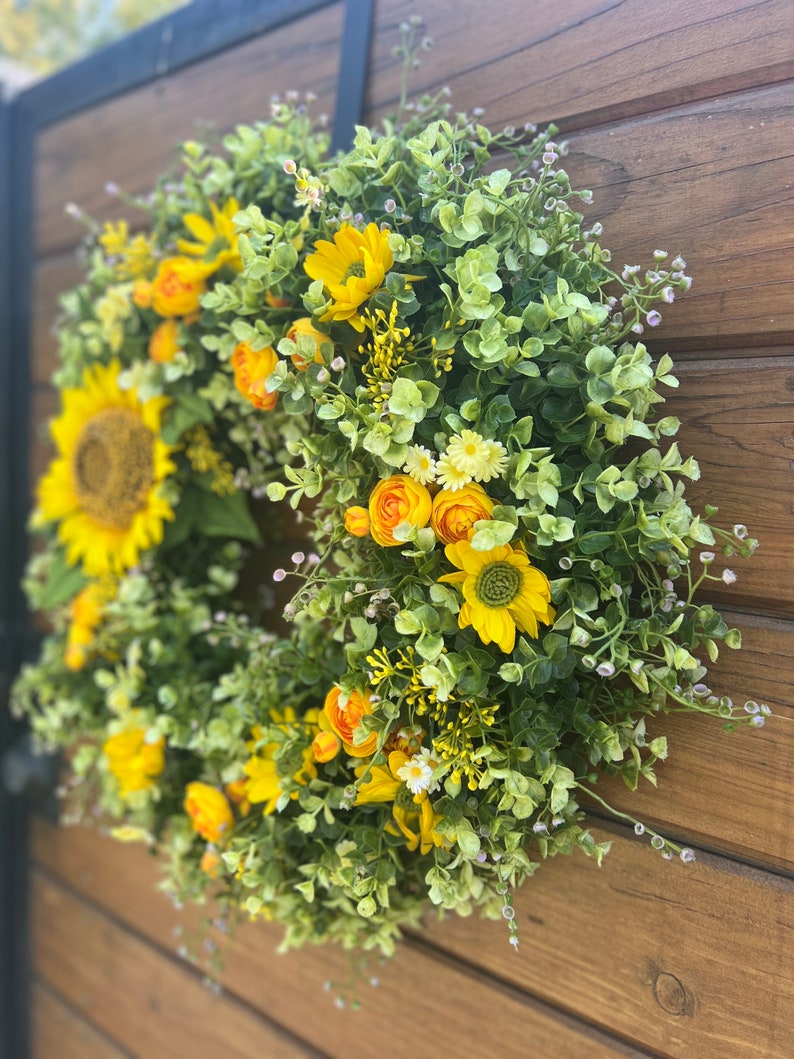Best-selling summer wreath for front doors. Sunflowers, ranunculus, daisies, eucalyptus wreath. Spring, summer and fall wreath for outdoor image 3