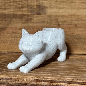 air plant gift
coworker gift
desk plant decor
3d printed planter
cat desk decor
small plant holder
funny plant gift
cat tail planter
plant gift for her

cat lover gift
Christmas gift for coworker
cat mom gift
stocking stuffer for her
cute office decor
Air plant holder
airplant
deck decor
cat decor