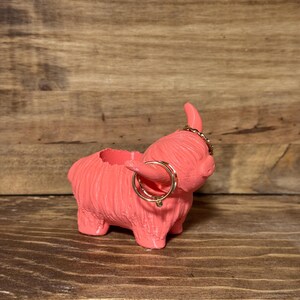 Highland Cow Ring Holder Cute Ring Holder Unique Ring Holder Cute Ring Stand Ring Display Jewelry Display Jewelry Dish Highland Cow Decor Coral