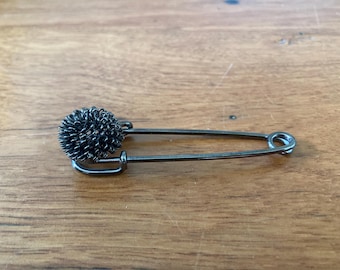 old Kilt or Shawl pin