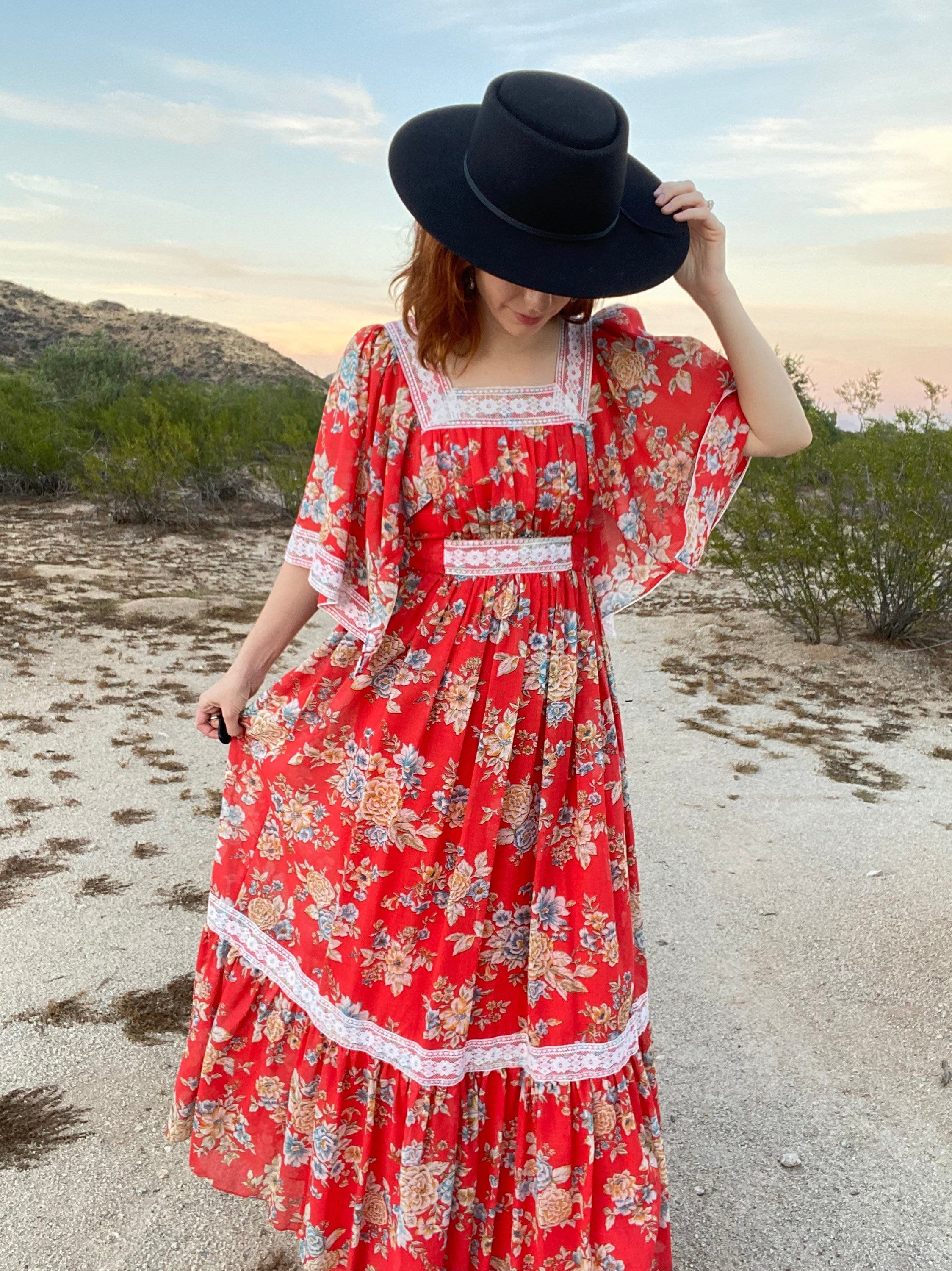 Vintage 1970s Gunne Sax Style Angel Sleeve Floral Print