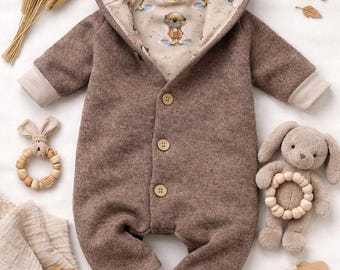 Walkoverall mit Kaputze- Handgefertigt, Herbst und Winter, kleiner Otter braun