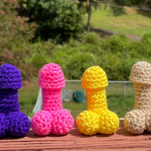 PDF Downloadable Pattern TikTok Penis Chapstick Holder Keychain, Chapdick, gag gift, bachelorette gift, penis crochet, Best Selling Items