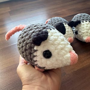 Opossum Amigurumi gehäkelt, Opossum Amigurumi, Opossum Plüschtier, Opossum Stofftier, Opossum Geschenk, Opossum Spielzeug
