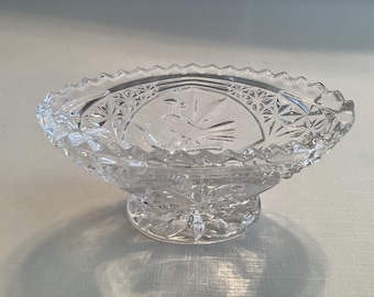 Vintage Hofbauer Byrdes clear crystal oval footed trinket box