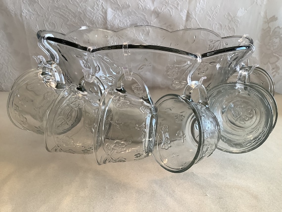 Vintage Anchor Hocking Savannah Clear Pattern Clear Glass 17 Piece