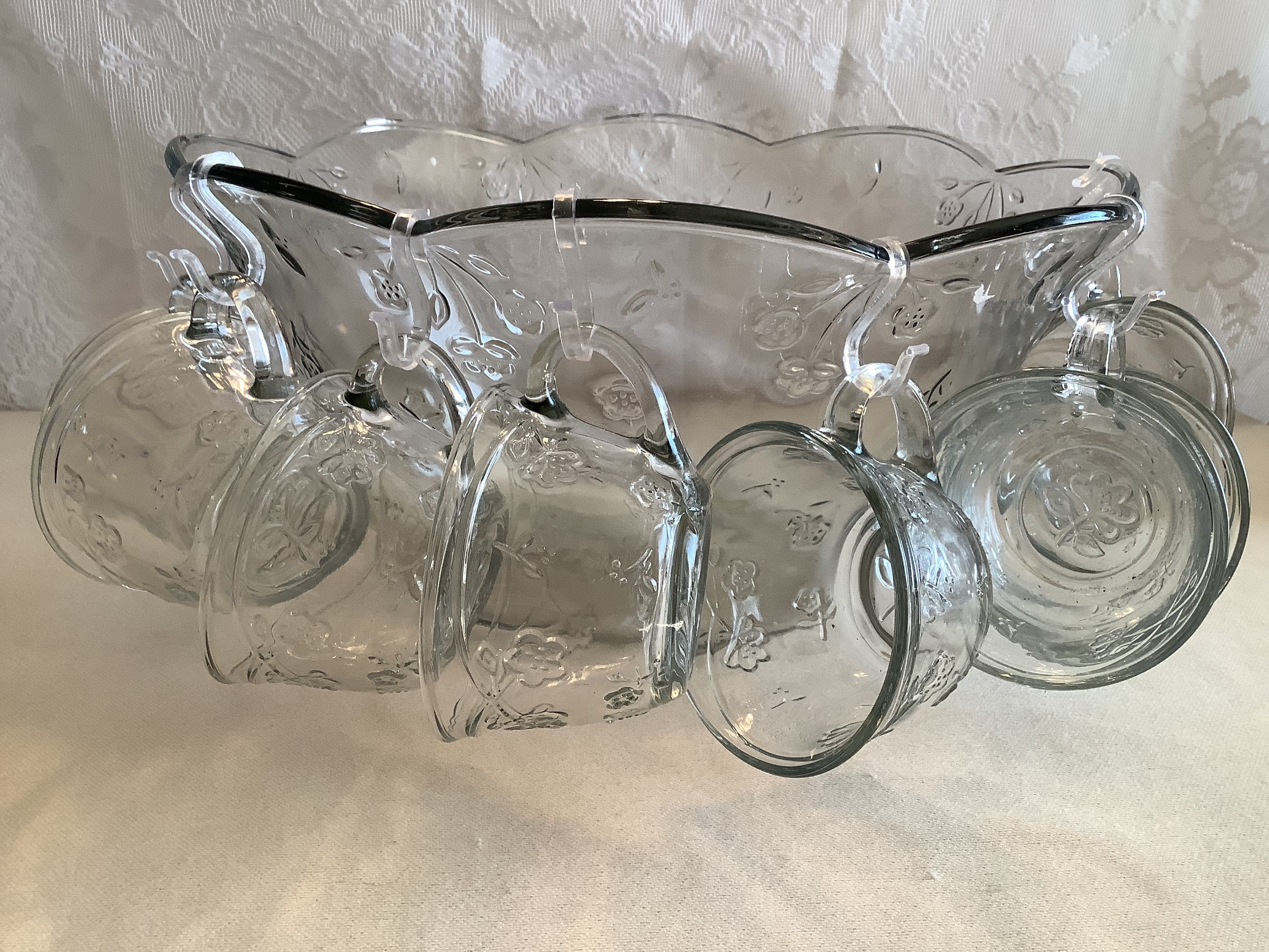 食器 Savannah Punch Bowl Set Amazon.com: Anchor Hocking Savannah Punch Bowl Set, 7-Quart Punch