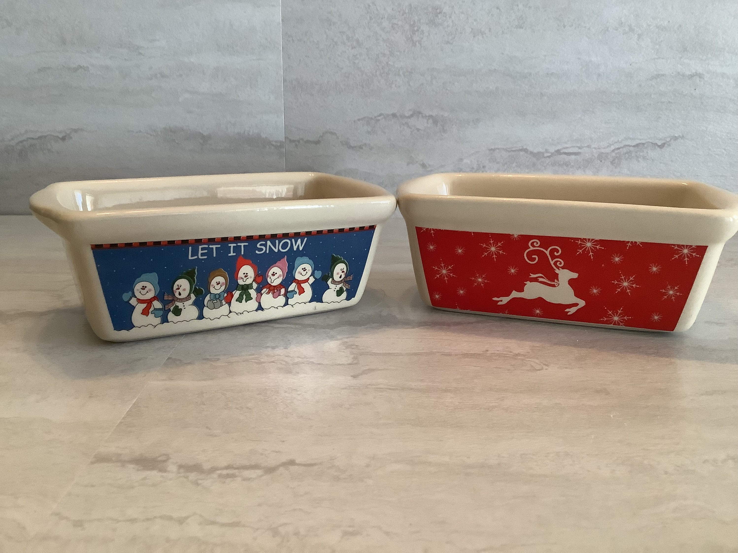 Celebrate It Holiday Mini Individual Loaf Baking Pans Ceramic Christma –  JAMsCraftCloset