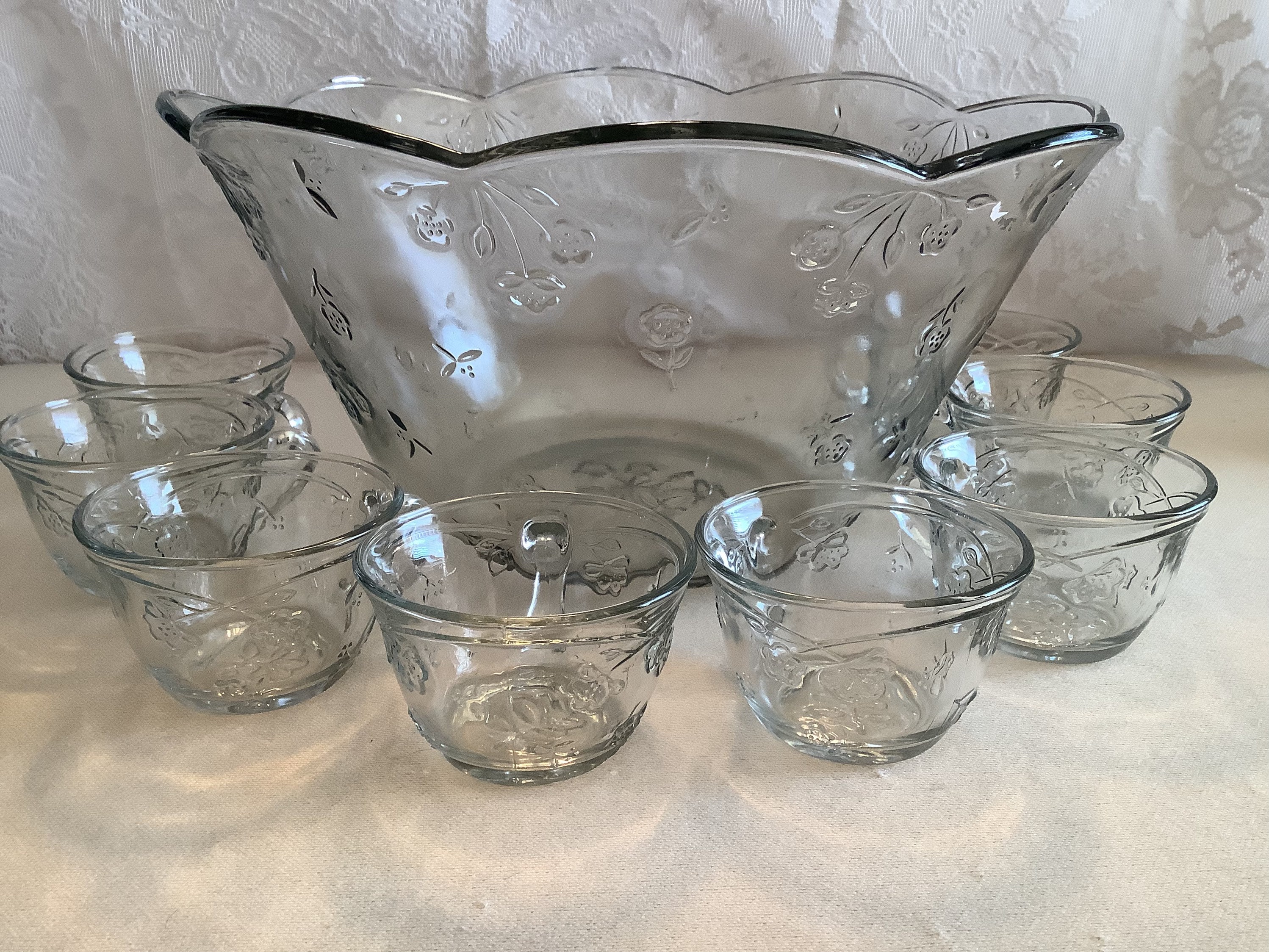 Vintage Anchor Hocking Savannah Clear Pattern Clear Glass 17 Piece