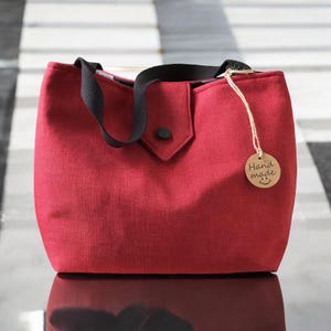 Sac cabas fourre tout rouge et noir