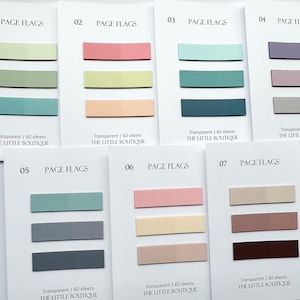 Könnte beinhalten: Sieben Karten mit farbverlaufenden Haftnotizen. Jede Karte zeigt drei rechteckige Haftnotizen in Schattierungen einer Farbe, mit dem Text "PAGE FLAGS" und "Transparent / 60 sheets THE LITTLE BOUTIQUE".