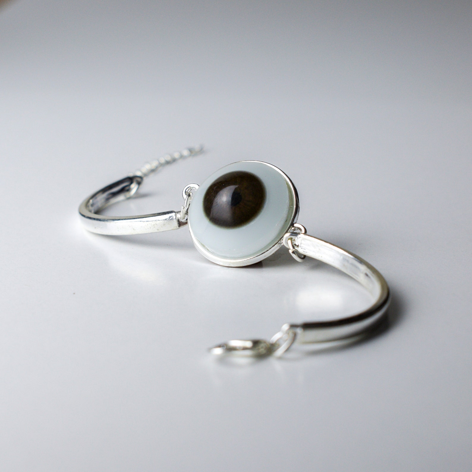 Eyeball bracelet Outlet