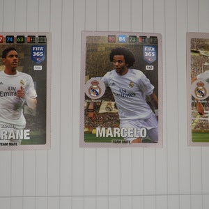 Cartes Raphael Varane, Marcelo et Toni Kroos. Real Madrid FIFA 365. Panini 2017. Coéquipier d'Adrenalyn XL. Cartes à collectionner officielles. Objet de collection