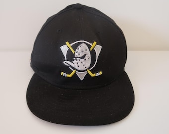 Vintage Mighty Ducks Snapback – New Era 20th Anniversary NHL Cap, Black Cotton, Retro Goalie Mask Logo, Adjustable, Hockey Fan Gift