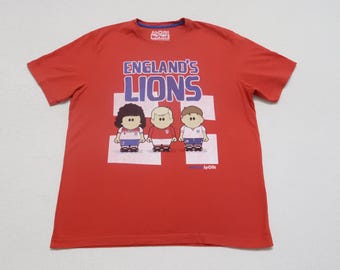 England's Lions Football T-Shirt XL – Funny England Fan Tee for 2026 Soccer Season – Three Lions Vintage Shirt