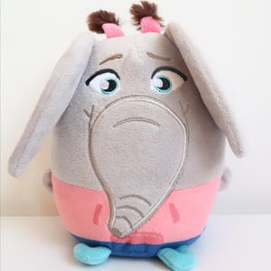 Plush Elephant Meena from Sing Movie – Soft Stuffed Animal Toy, Gift for Kids & Fans. Stuffed animal 18 cm or 7 ". Collectible memory doll.