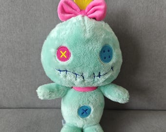 Pluszowa lalka Disney Scrump – Lilo i Stich w stylu ręcznie robionym, na licencji Simba, 25 cm, oczy z guzików, haftowane usta, kolekcjonerska miękka zabawka