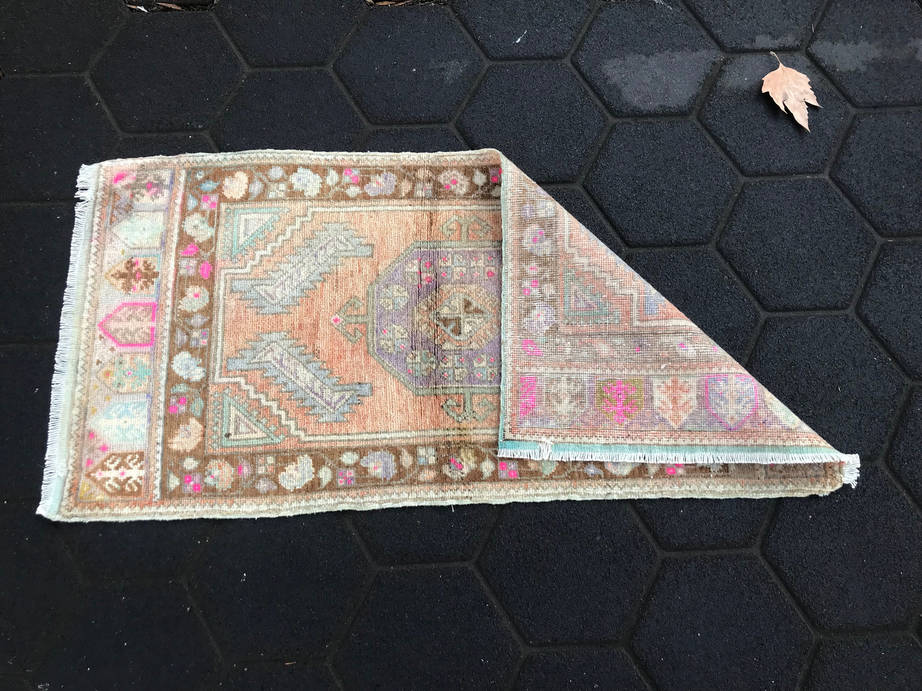 Small Rug Bohemian Rugs Entry Rug Outdoor Rug Kitchen Rug Oushak Rug Bath Rug Hooked Rug Morrocan Rug Turkish Rug 1.6x3 ft Small Rug Bohemian Rugs Entry Rug Outdoor Rug Kitchen Rug Oushak Rug Bath Rug Hooked Rug Morrocan Rug Turkish Rug 1.6x3 ft