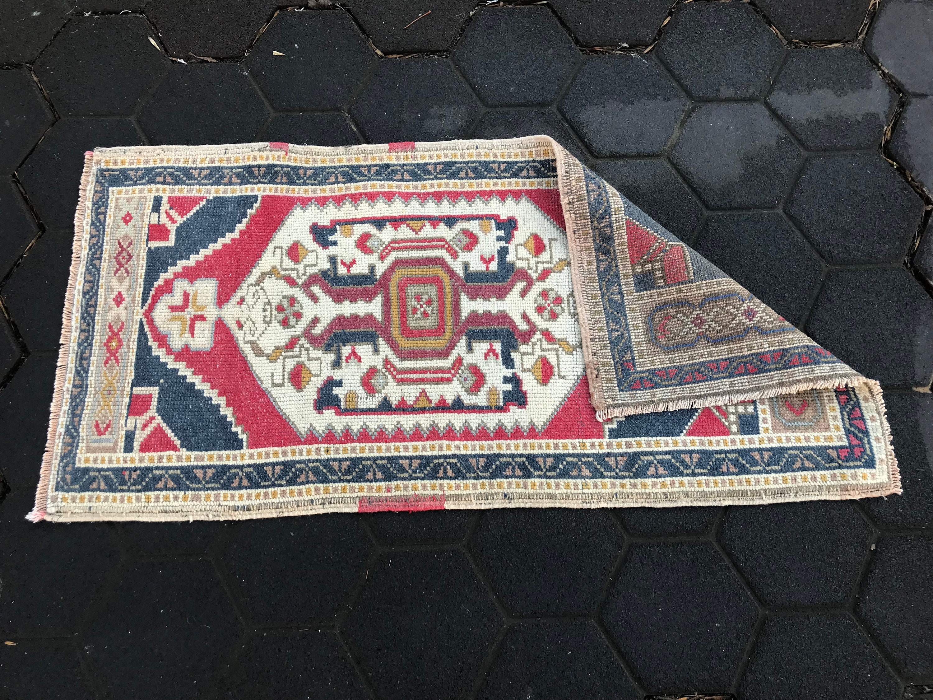 boho rug morrocan rug turkish rug small rug 1.7x3.3 ft handmade rug bath mat wool rug bathroom rug gift rug faded rug neutral rug