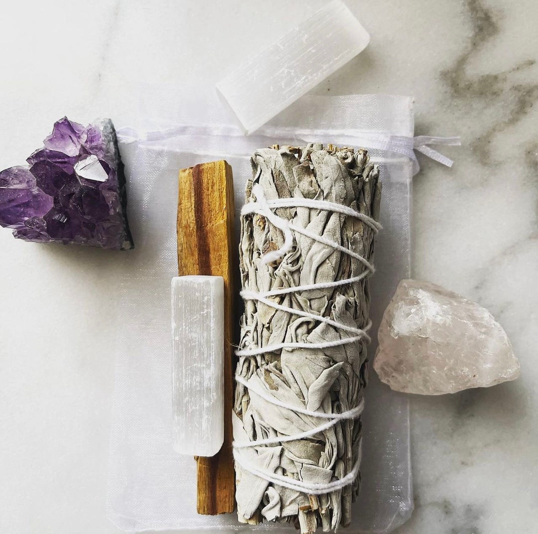 Smudge Kit - White Sage, Selenite and Palo Santo - Etsy Australia