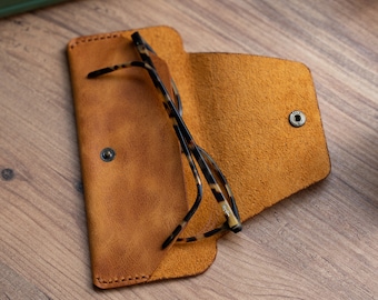 Leather Glasses Sleeve, Minimalist Holder for Eyewear, Sunglasses Anti Scratch, Glass Protector, Soft Pouch Leather Case