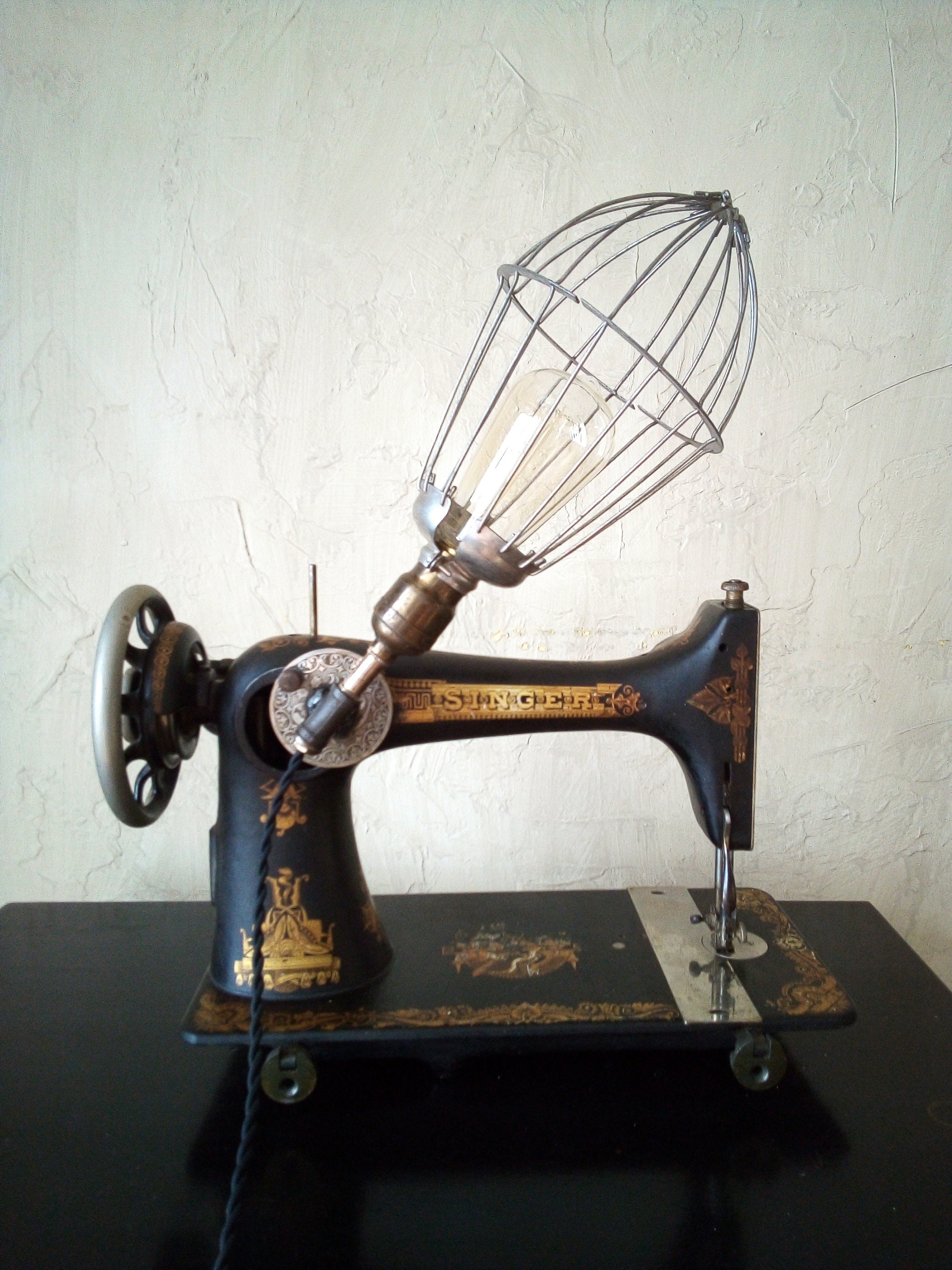 Vintage Singer Sewing Machine Table Lamp - Industrial Rustic