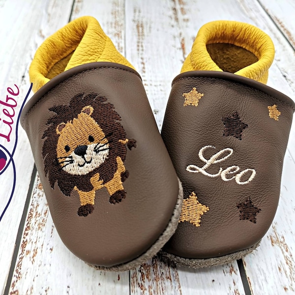 Organic crawling shoes with name for babies and children (eco leather dolls) with lion - personalized walking shoes with name