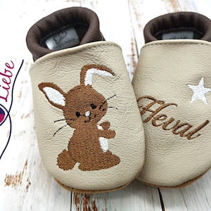 Organic crawling shoes with names for babies and children (eco leather dolls) with bunnies - personalized first shoes with name