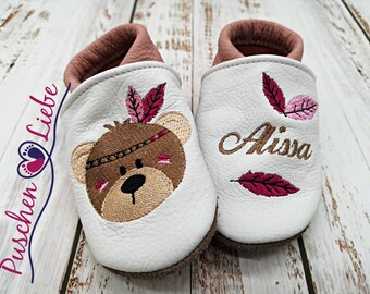 Organic crawling shoes with names for babies and children (eco leather dolls) with Indian bear - personalized walking shoes with name