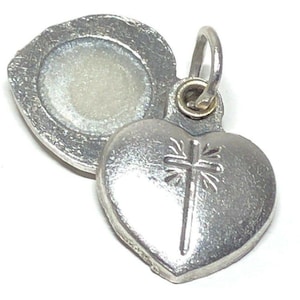 Agnus Dei Sacramental -Silvered Medal Pendant Charm Medalla - Blessed By Pope