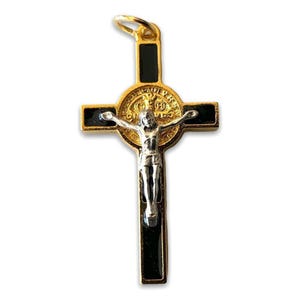 Zwart Benedictus-kruis - kleine hanger - rozenkransonderdelen - kruisbeeld