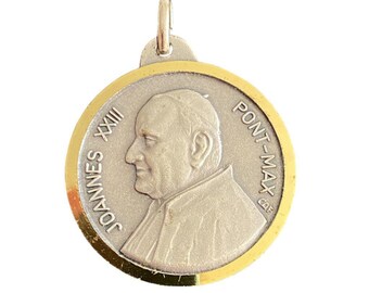 St. Pope John XXIII Relic medal with vestment - Medallion - Pendant