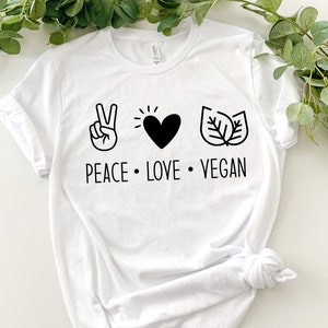 Peace Love Camiseta vegana, camisa a base de plantas, camiseta vegana, camisa vegetariana, camisa de derechos de los animales, camisa herbívora