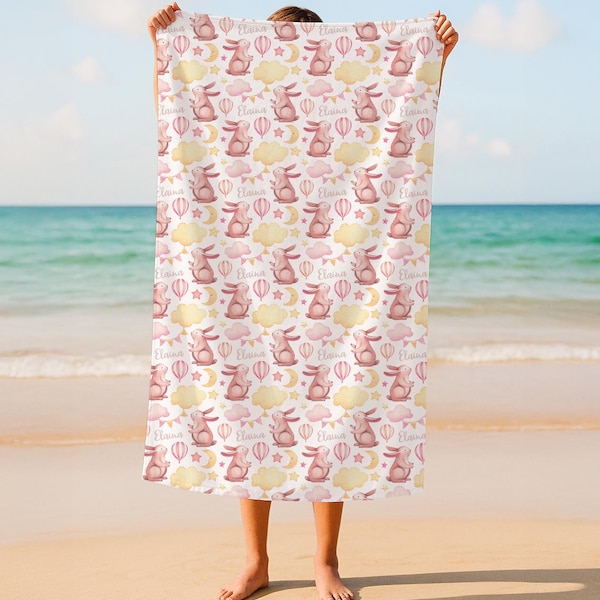 Bunny Dreams – Gepersonaliseerde naam strandlaken – Aangepast zwembad-, strand- of picknickhanddoek – Uniek cadeau voor jongens en meisjes