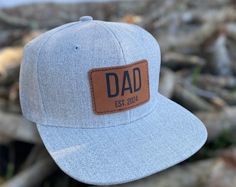 Personalized dad est 2024 hat/custom men snapback flat bill hat/new dad/dad to be/Fathers Day gift for dad husband grandpa/dad birthday gift