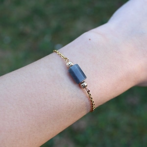 Labradorite Beaded Bracelet 14k Gold-Plated - Tiny Dainty Minimalist Raw Faceted Gemstone Crystal Bead