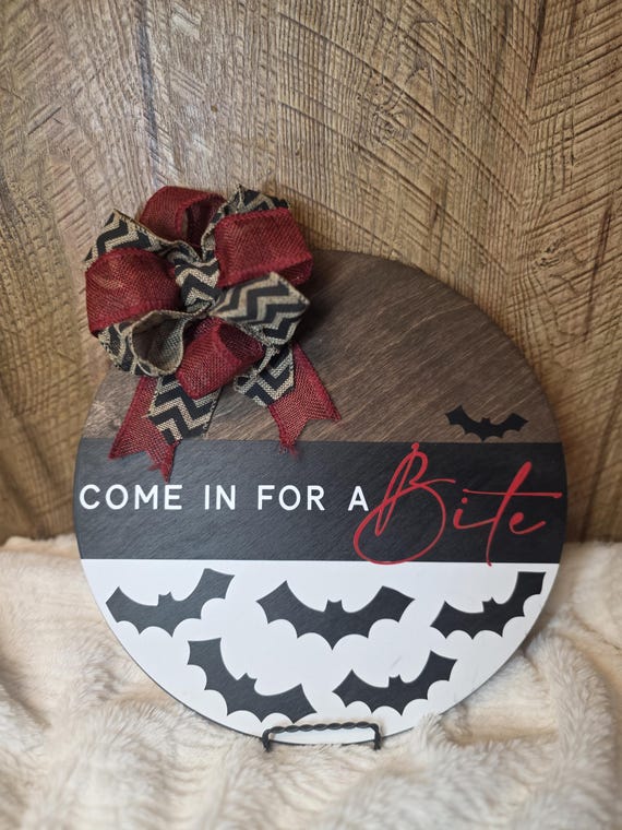 Halloween Bat Door Sign: "Come in for a Bite" Spooky Decor