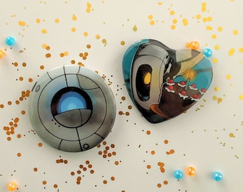 Wheatley and Glados cake Heart | Pin | Button | 58mm | 2.28 inch | Portal 2