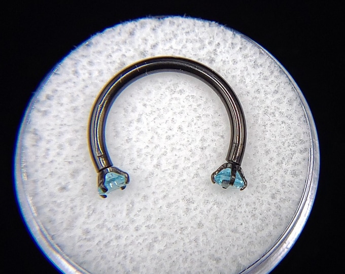 Natural Topaz septum ring. Swiss Blue topaz nose ring, lip ring, eyebrow ring. 16g piercing, gold plated, surgical steel. Blue topaz ring