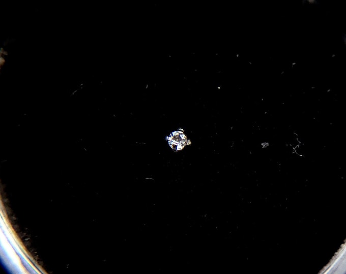 Topaz nose stud, 18g, 20g, 22g, surgical steel, Screw, Bone, L-bend, size variations, natural gemstones Gold plating options available
