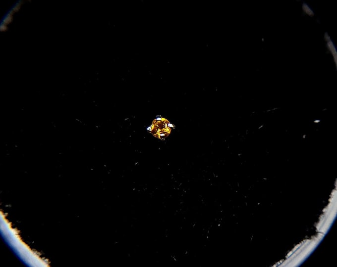 Citrine nose stud, 18g, 20g, 22g, Titanium, Screw, Bone, L-bend, size variations, natural gemstones