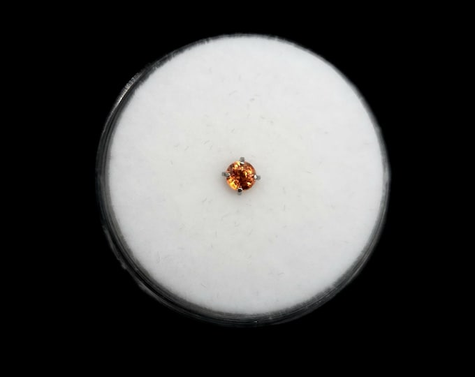 Sapphire nose stud, 18g, 20g, 22g, surgical steel, Screw, Bone, L-bend, size variations, natural gemstones, Gold plating options available