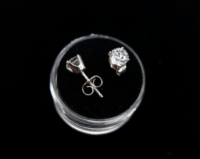 Genuine topaz earring studs. 5mm gemstone, november birthstone, Sterling silver studs, natural topaz stud earrings pair, white stud earrings