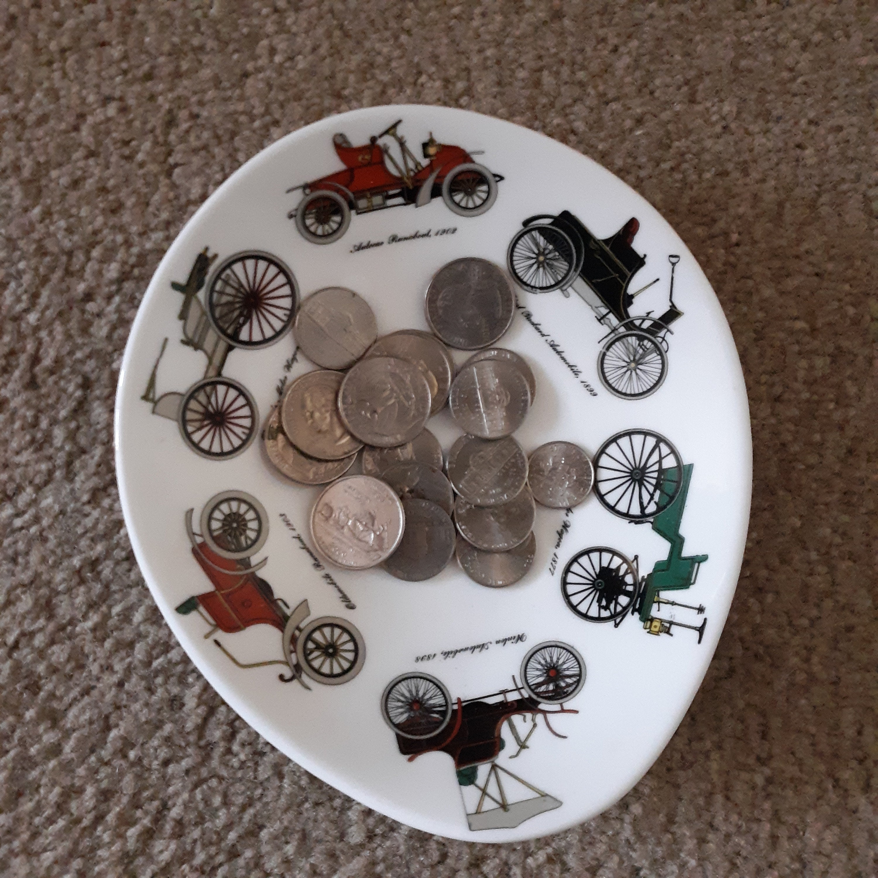 Dish Decorated With Antique Carsqueensberry Tableware Fine Bone China Dish Made by Crown